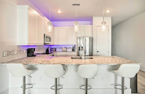 Montgomery Condo | Lakeside Montgomery Condo Near Boat Rental!