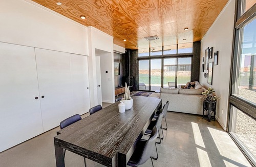 Quincy House | Lakeside Oasis the Gorge Amphitheatre and Cave B Winery - Ancient Lakes Retreat