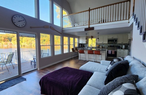 Weare House | Lakeside Paradise with Private Dock.