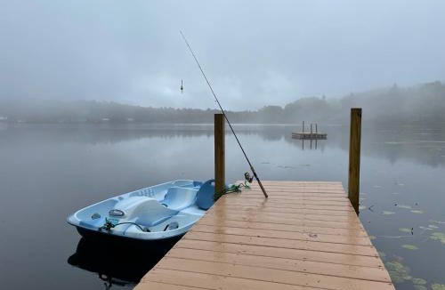 Oxford House | Lakeside Reflections