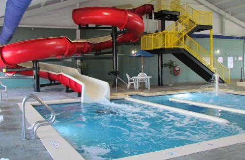 Houghton Lake Hotel | Lakeside Resort & Conference Center