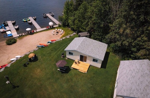 Magnetawan Cabin | Lakeside Retreat #1 - Maijac Resort & Marina