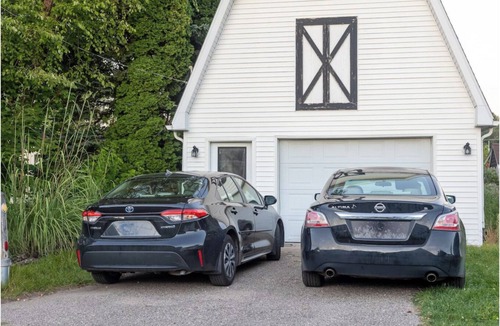 Alto Cottage | Lakeside Retreat Near Grand Rapids: Private Dock, Kayaks & Sunset Views