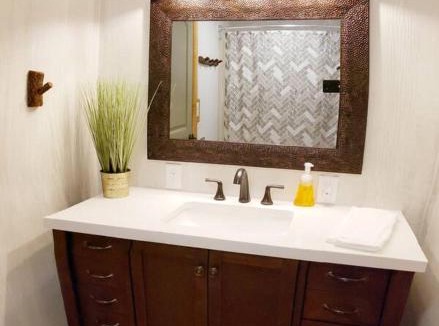 Branson House | Lakeside Retreat - Romantic Cabin - Resort Pool, Dock, Fire Pit!