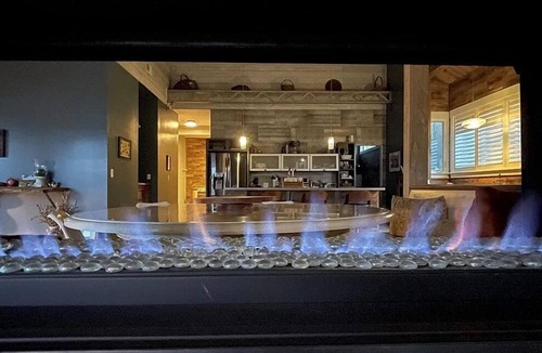 Howard House | Lakeside Sanctuary n