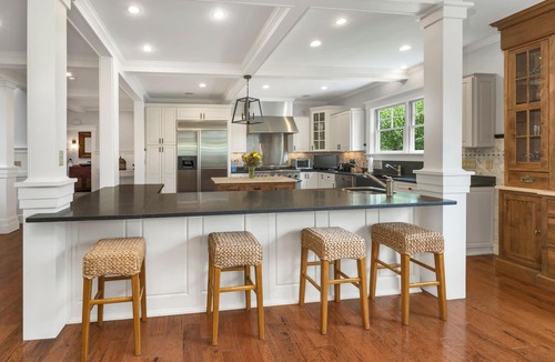 Meredith House | Lakeside Serenity - 4 Bedrooms, Meredith