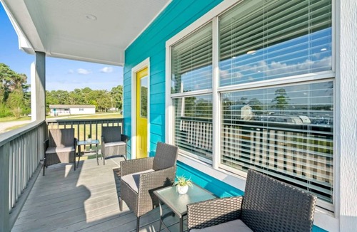 Highlands House | Lakeside Sky House @Red Ear River Boat & RV Park