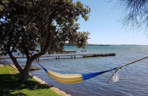 Summerland Point House | Lakeside @ Summerland Point