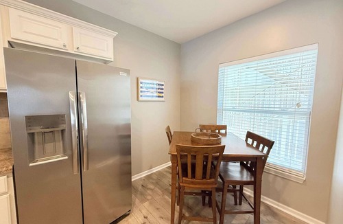 Camdenton Condo | Lakeside Sunrise Water Views