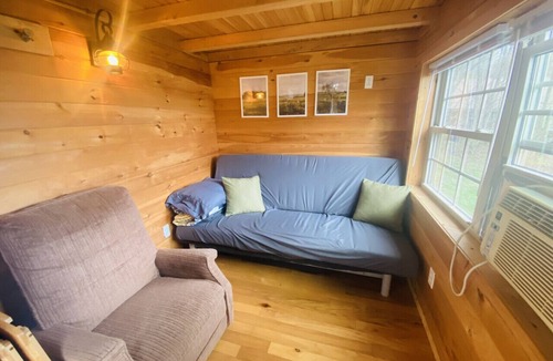 Rome House | Lakeside Tiny Cozy Retreat