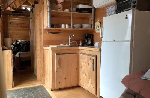 Rome Apartment | Lakeside Tiny Cozy Retreat