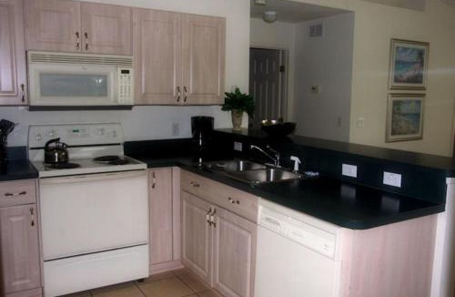 Inverness Cabin | Lakeside Vacations
