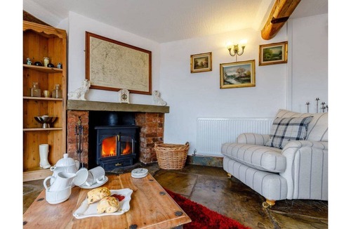 Endon Cottage | Lakeside View