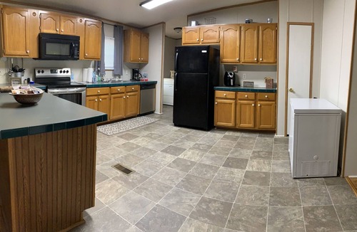 Wynnburg Cabin | Lakeside View Lodge overlooking beautiful Reelfoot Lake