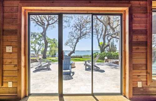 Thonotosassa House | Lakeside Villa