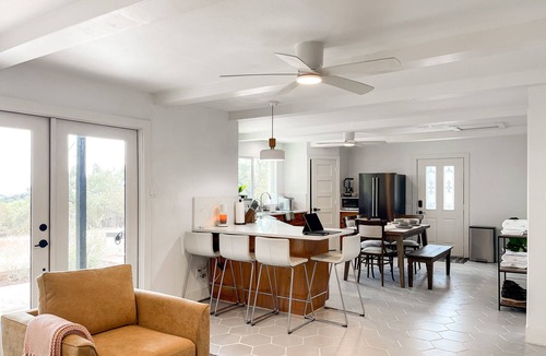 Lago Vista Cabin | LakeTravis Great Views Sleeps 6