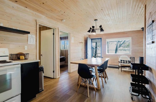Carling Cottage | Lakeview 3-bedroom Cottage, BBQ, Firepit, Beach #2