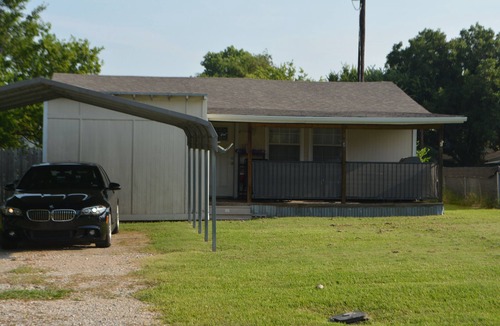 Frisco House | Lakeview and Access. Temporary Housing or Long Term