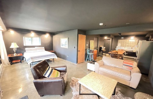Wasilla Apartment | Lakeview Apartment in Wasilla – Ideally Located in the Heart of the City