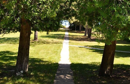 Frankfort Cottage | Lakeview at Three Pines Resort