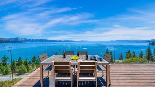 Tahoe Vista House | Lakeview by AvantStay