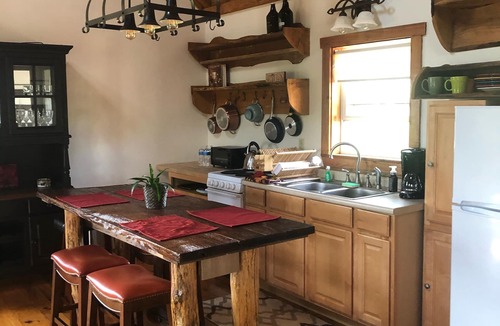 Emlenton Cabin | Lakeview cabin close to bike/hiking trails, the Allegheny River and more.