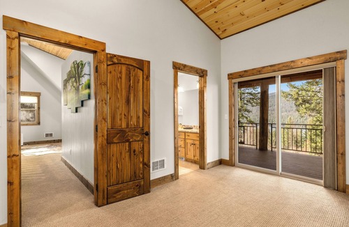 Bigfork House | Lakeview Cabin, Lake and Mountain views