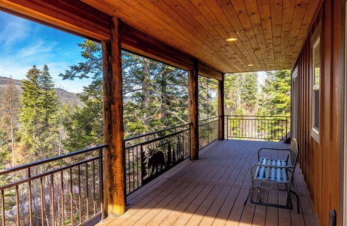 Bigfork House | Lakeview Cabin, Lake and Mountain views