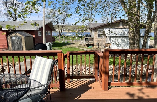 Spirit Lake Cabin | Lakeview Cabin