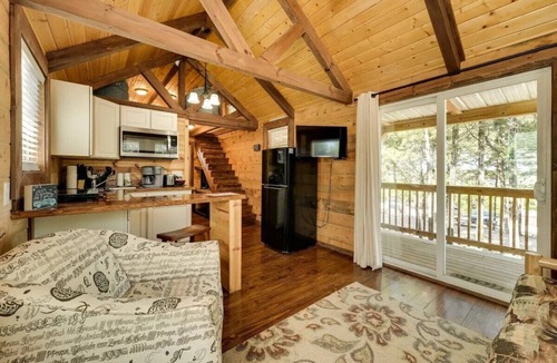Indian Point Cabin | Lakeview Campground