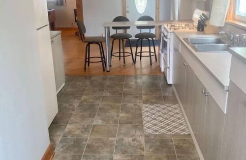 Rotterdam Junction House | Lakeview Cottage