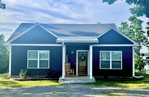 McAlester Cottage | Lakeview cottage with paved access, near boat ramp and only 10 mins from town!