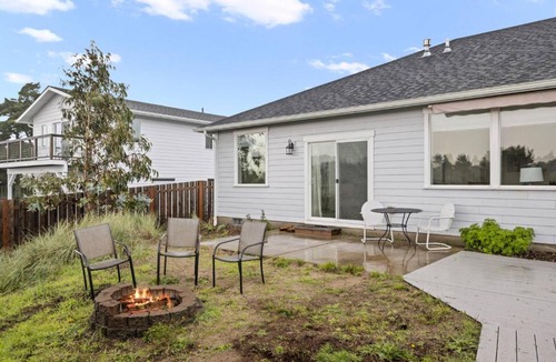 Warrenton House | Lakeview Dunes