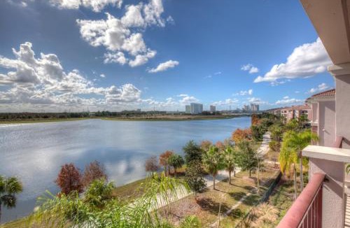 Florida Central Atlantic Coast House | Lakeview Executive Penthouse