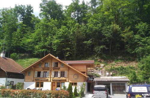 Ringgenberg Apartment | Lakeview Family Apartment. Sleeps 10, Ringgenberg-Lake Brienz, 4km to Interlaken