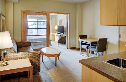 Gimli Resort | Lakeview Gimli Resort