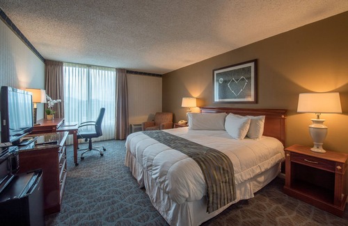 Cheat Lake Resort | Lakeview Golf Resort