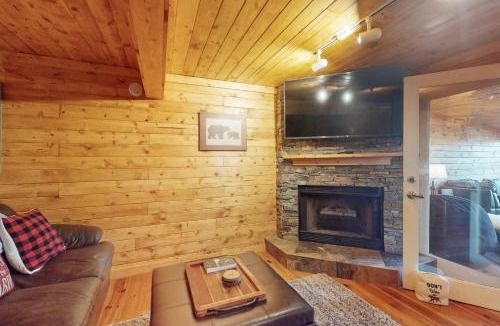 Ellijay House | Lakeview Hideaway