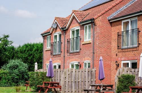 Bridgwater House | Lakeview Holiday Cottages