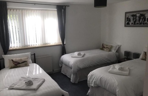 Fairford House | Lakeview Holidays