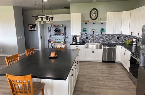 Whitetail House | Lakeview house minutes from Martin Bay @ Lake McConaughy!