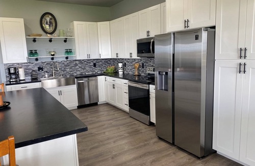 Whitetail House | Lakeview house minutes from Martin Bay @ Lake McConaughy!