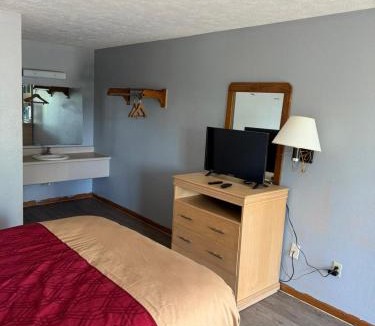 Branson West Hotel | Lakeview Inn