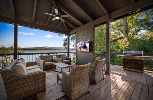 Morganton House | Lakeview Landing