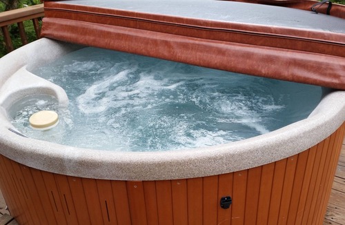 Lake of the Ozarks House | "Lakeview Lodge" at Tan Tar A with Hot Tub!