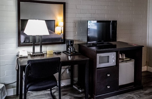 Lakeview Hotel | Lakeview Lodge Motel