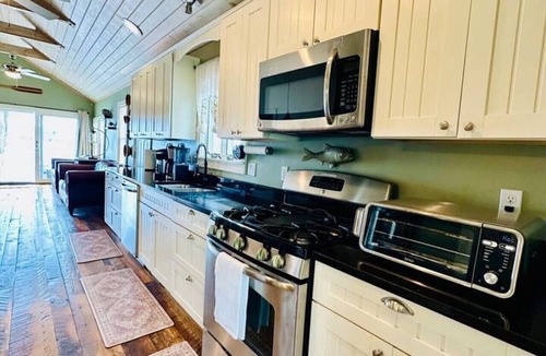 Livonia House | Lakeview Lodge on Conesus Lake