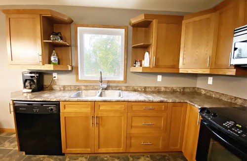 Falcon Lake Ski Chalet | Lakeview Luxury at "The Lookout"