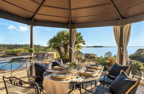 El Dorado Hills Villa | Lakeview Luxury: Pool—Spa—Fire Pit + 7BR Villa