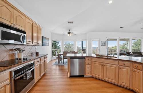 Highland Lake Estates House | Lakeview Luxury with Panoramic views/game room